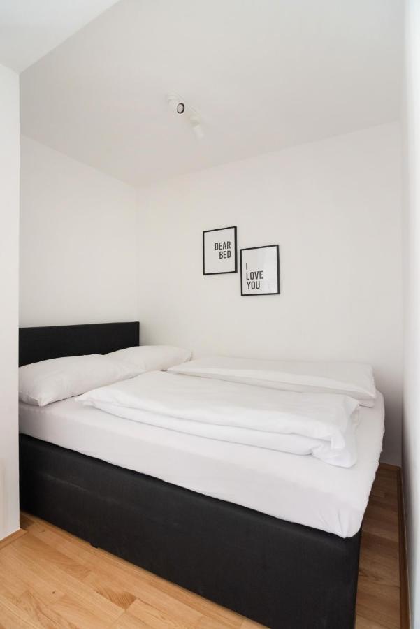Modern, Bright Studio -Close To The Center In A Quiet Area Vienne Extérieur photo