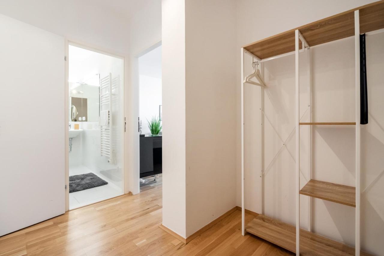 Modern, Bright Studio -Close To The Center In A Quiet Area Vienne Extérieur photo