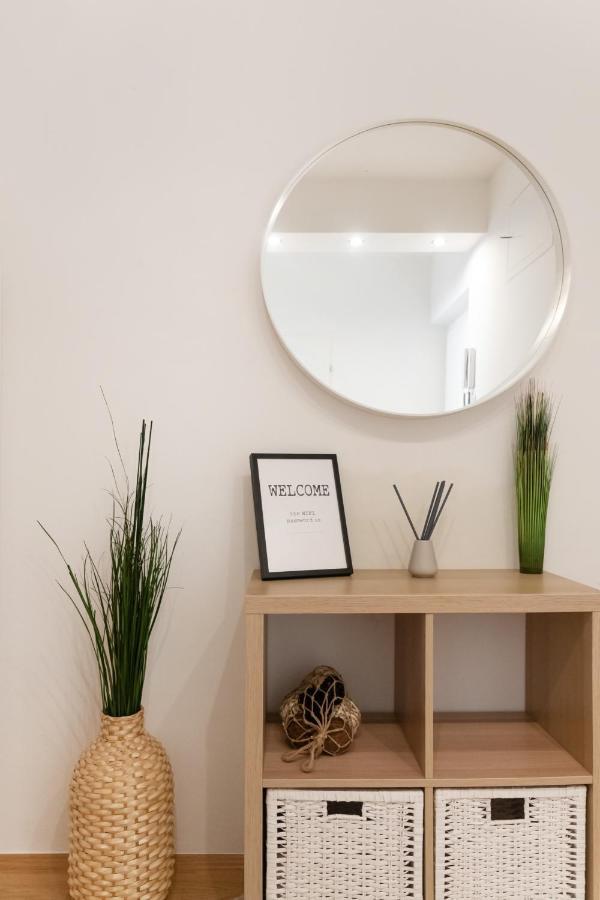 Modern, Bright Studio -Close To The Center In A Quiet Area Vienne Extérieur photo